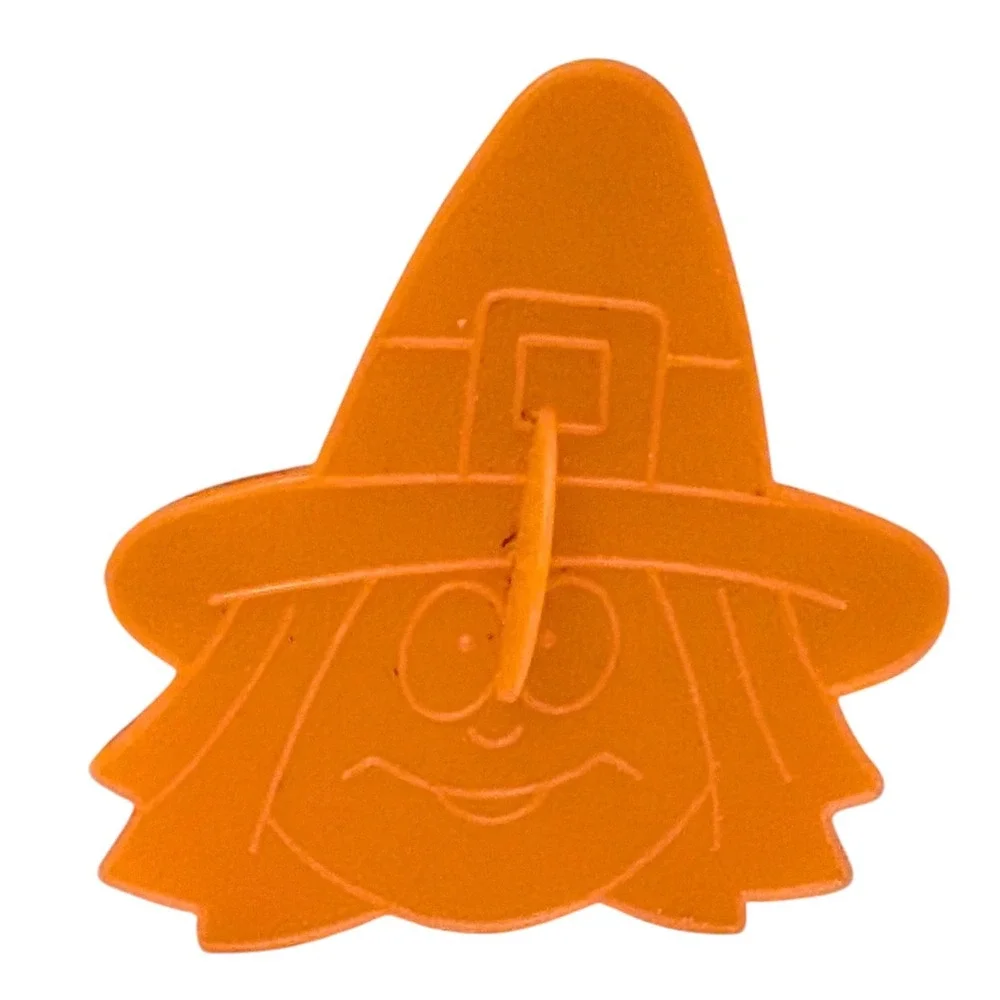 Vintage Witches Cookie Cutters Orange Spooky Play Doh Fun‎ Halloween Set Of Four